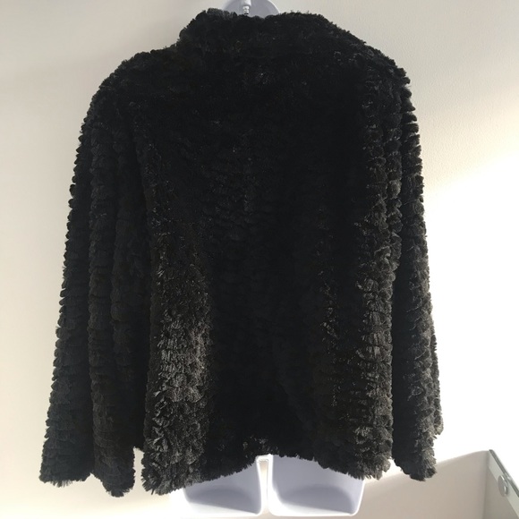Regal Black Faux Fur Shaggy Plush Winter Coat - Picture 3 of 15
